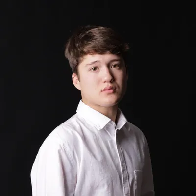 Актёр, 18 лет