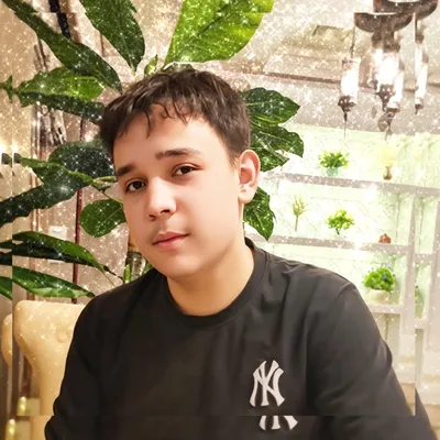 Актер, 16 жас