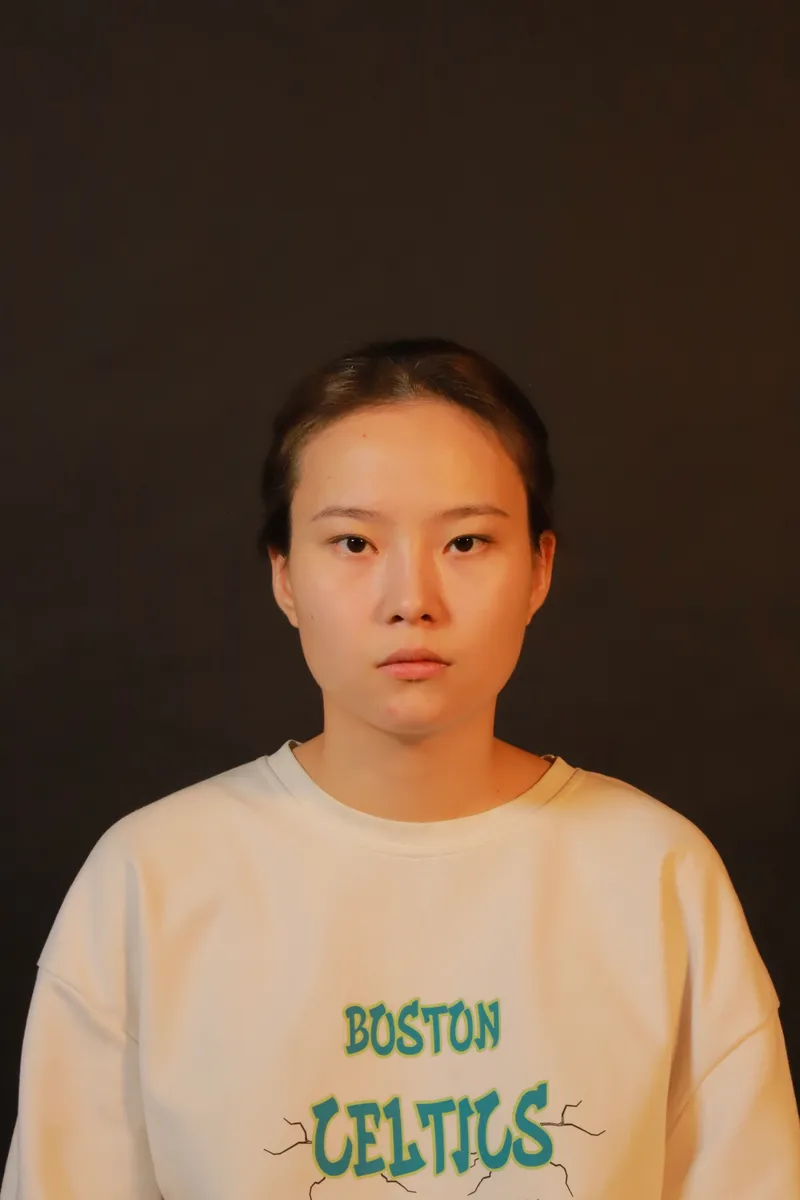 Актриса, 22 года
