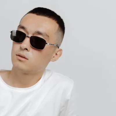 Актер, 22 жас