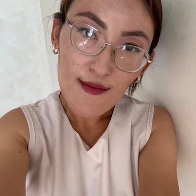 Актёр, 30 лет