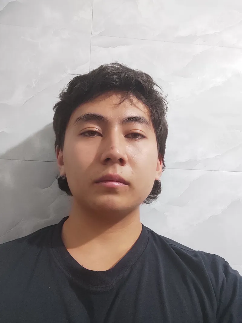 Актер, 20 жас, Алматы