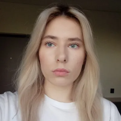 Актер, 23 жас