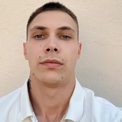 Актер, 21 жас, Қарағанды