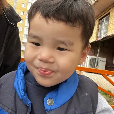 Актер, 29 жас