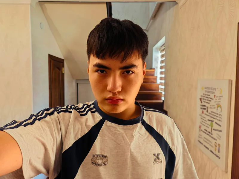 Актёр, 18 лет