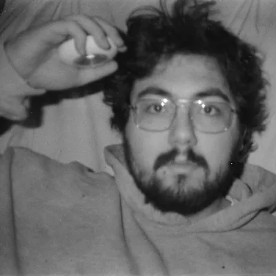 Актер, 26 жас