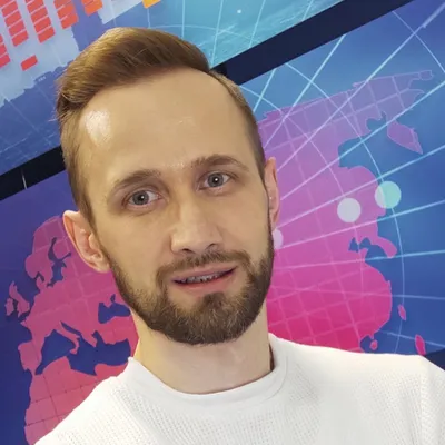 Актёр, 45 лет