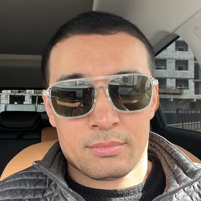 Актер, 37 жас