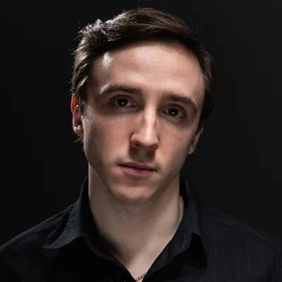 Актёр, 22 года
