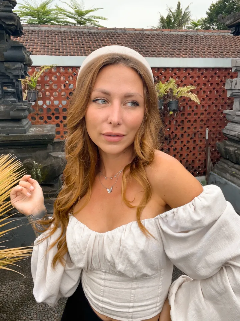Актриса, 29 жас